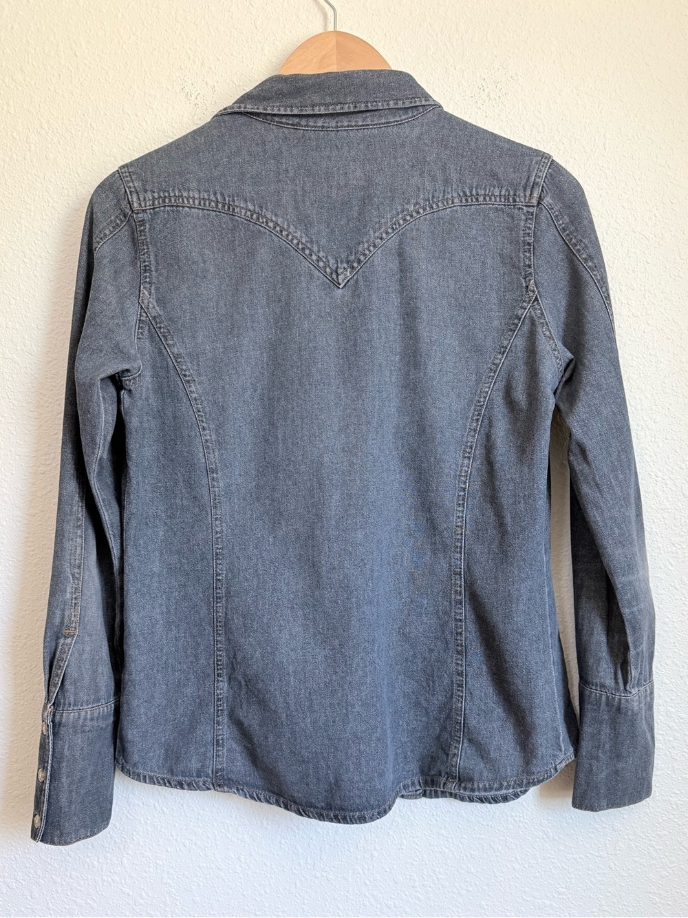 Vintage Levi’s Red Tab Denim Western Style Button Down Shirt 90s Grunge Retro - Picture 7 of 7